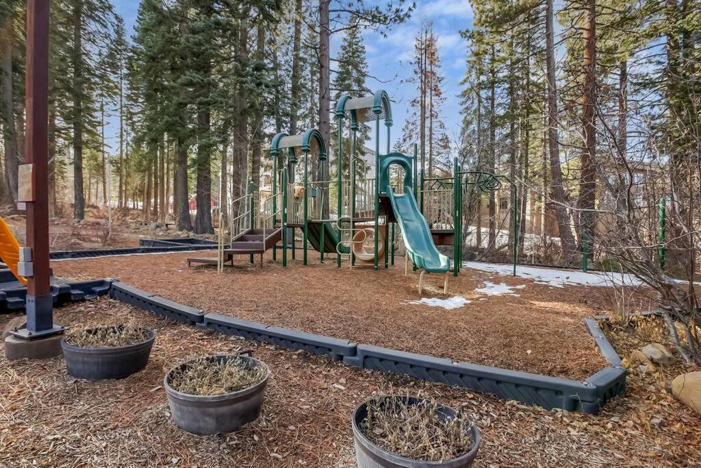 Slope Side Studio In Northstar Village! Truckee Ngoại thất bức ảnh